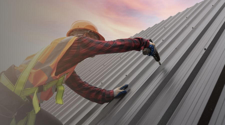Professional gutter cleaning in Decatur, NE